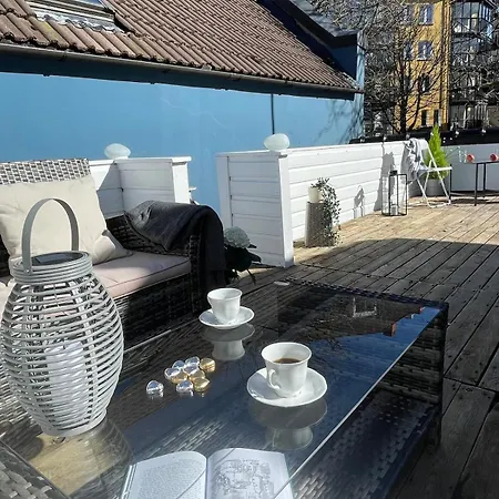 Charming House With Roof Terrace And Sea View Apartment