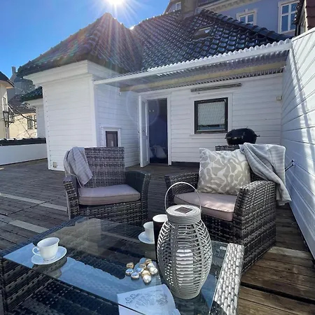 Charming House With Roof Terrace And Sea View Apartment